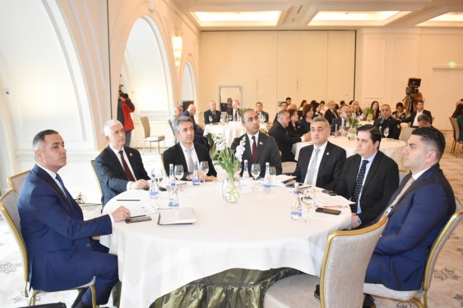 “Hüquq və insan haqları virtual kitabxanası”nın təqdimatı keçirildi - FOTO