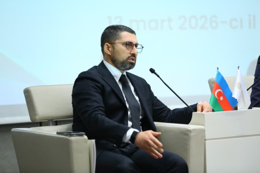 Rahman Hajiyev attends meeting with winners of the grant competition