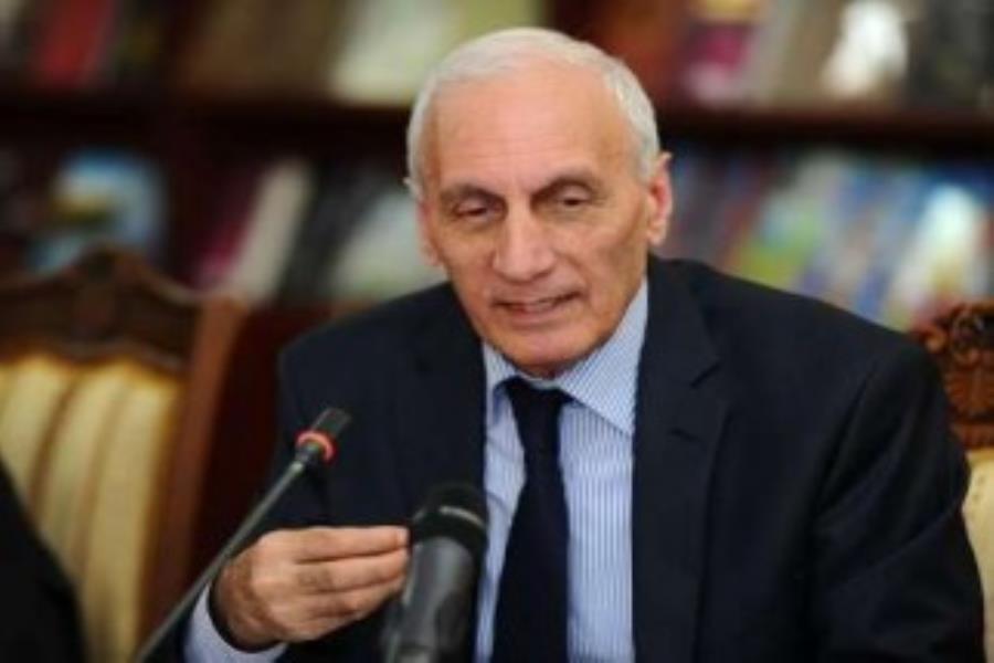 Bakı Dövlət Universitetində məzun-əsgərlərlə onlayn görüş formatı
