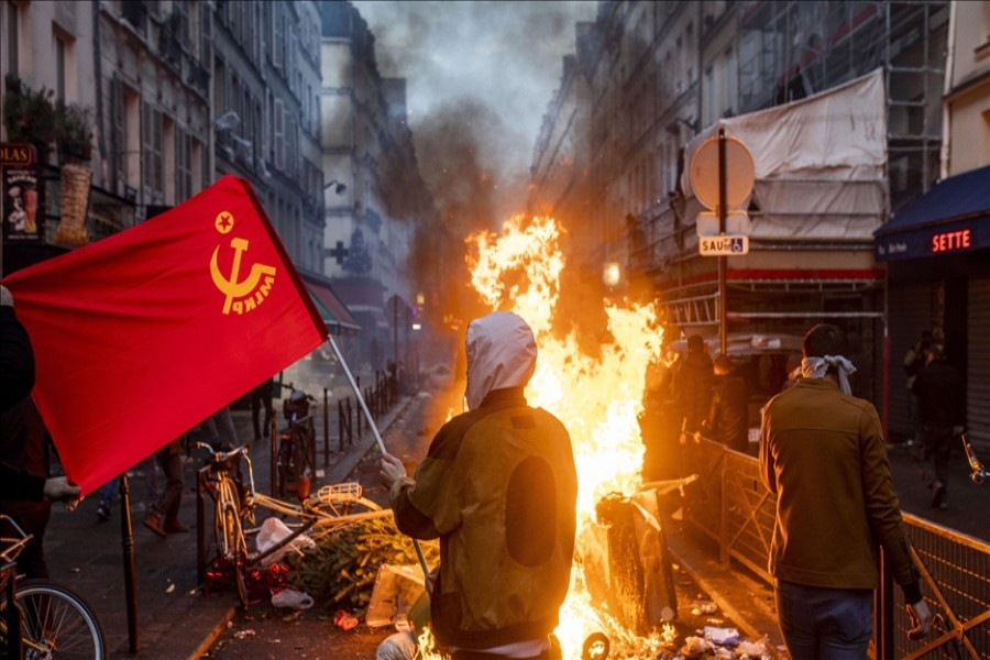 Böhranda yeni dalğa: Fransa və Belçikada minlərlə insan küçələrə çıxdı - ÖZƏL