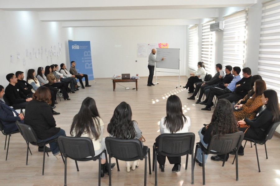 QHT “Beyləqan gəncləri üçün liderlik məktəbi” layihəsi çərçivəsində ilk təlim təşkil edib - FOTOLAR