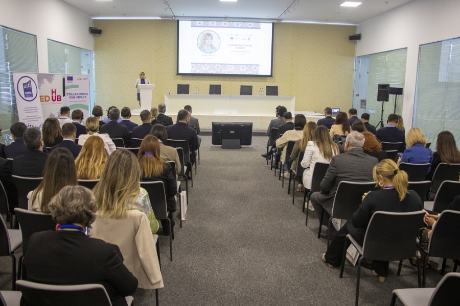 Education HUB “Sosial sahibkarlıq forumu” keçirib - FOTOLAR