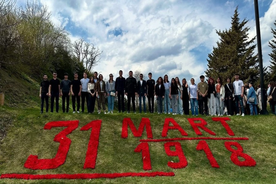 UNEC tələbələri Quba Soyqırımı Memorial Kompleksini ziyarət edib - FOTOLAR