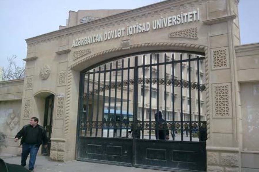 İqtisad Universitetinə qəbul olanların sayı artıb - rektordan açıqlama