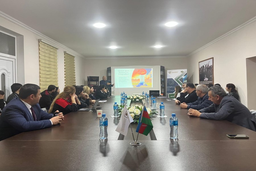 “İqlim dəyişməsi həllərinin ali məktəb auditoriyalarına gətirilməsinin təşviqi” layihəsi çərçivəsində tədbir keçirilib - FOTOLAR