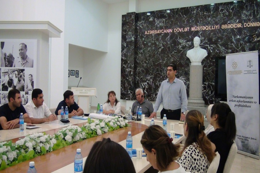 Demokratiya və İnsan Hüquqları Komitəsi layihə çərçivəsində Hacıqabulda tədbir keçirib - FOTOLAR