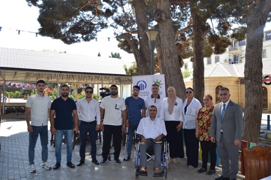 Əlilliyi olan şəxslərin cəmiyyətə inteqrasiyasına aid tədbir keçirilib - FOTOLAR