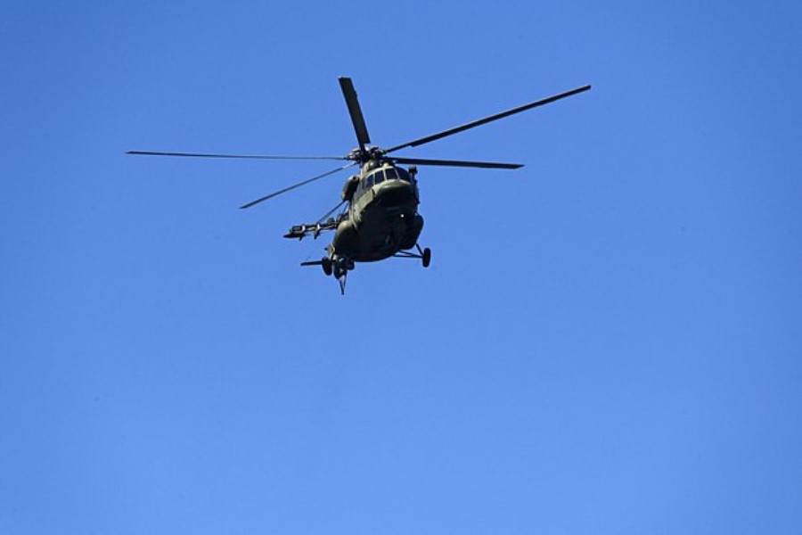 Özbəkistanda hərbçiləri daşıyan helikopter qəzaya uğrayıb