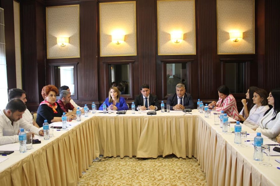 Hemofiliyanın müasir müalicəsi və diaqnostikası sahəsində aparılan islahatlarla bağlı tədbir keçirilib - FOTOLAR