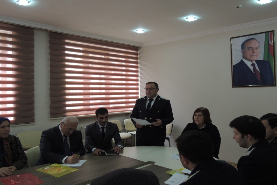 Veteranların suallarını rayon prokuroru cavablandırdı