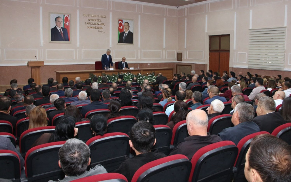 Səbail rayonunda kompleks yoxlamanın yekunlarına dair tədbir keçirilib
