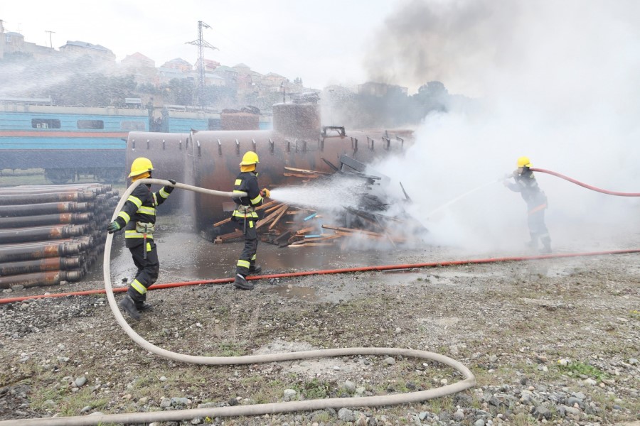 Fövqəladə Hallar Nazirliyi və “Azərbaycan Dəmir Yolları” QSC birgə təlim keçirib