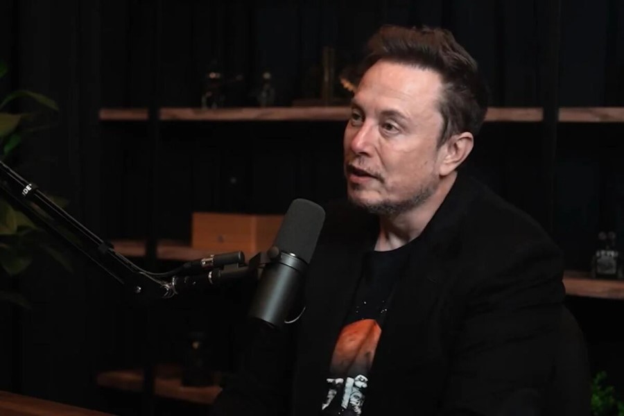 Elon Musk hər gün seçicilərə 1 milyon dollar paylayacağına söz verib