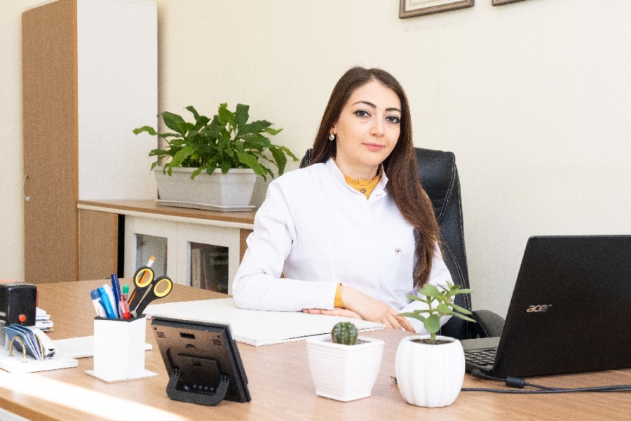 "Yemək yeyilibsə 20 dəqiqə, çay, kofe içilibsə 30 dəqiqə keçməli, sonra təzyiq ölçülməlidir" - həkim- kardioloq