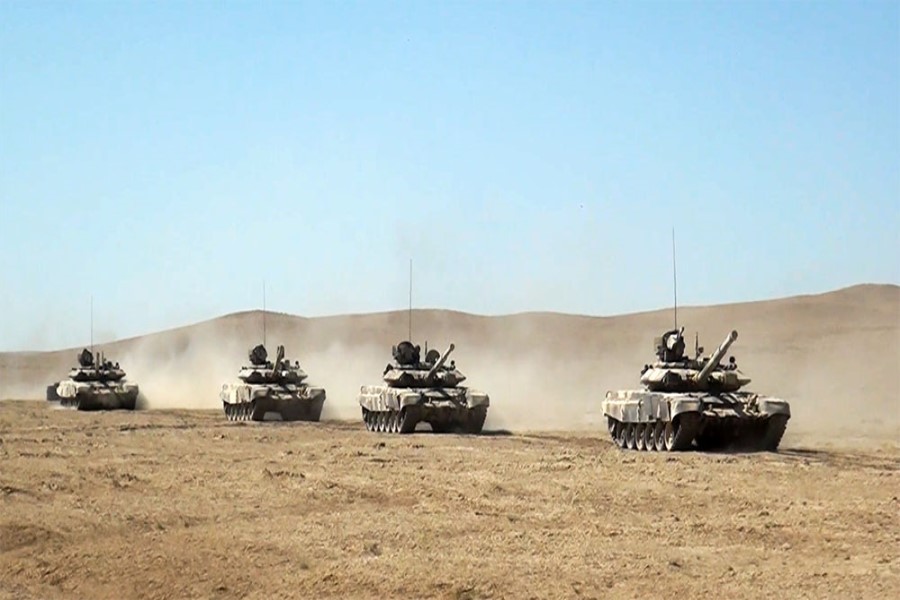 ”Ən yaxşı tank bölüyü” adı uğrunda yarış keçirilib - VİDEO