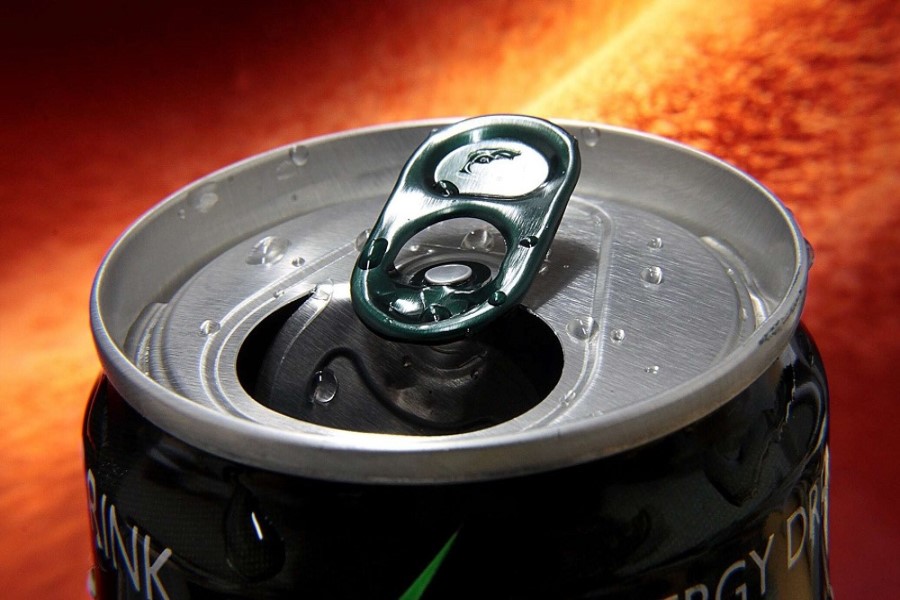 Enerji içkiləri uşaqlarda və yeniyetmələrdə depressiyaya səbəb ola bilər