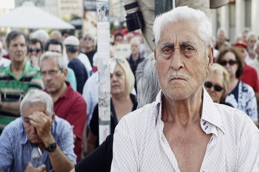 Yunanıstanın hər 4 vətəndaşından biri psixi pozğunluqdan əziyyət çəkir - ÖZƏL
