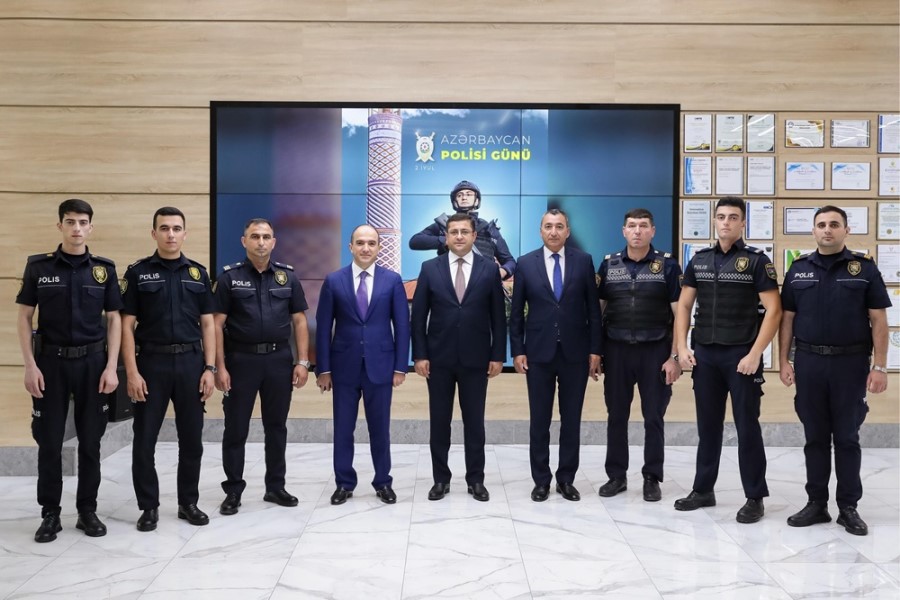 Əmək və Əhalinin Sosial Müdafiəsi Nazirliyinin rəhbərliyi polis əməkdaşlarını 2 İyul - Azərbaycan Polisi Günü münasibətilə təbrik edib