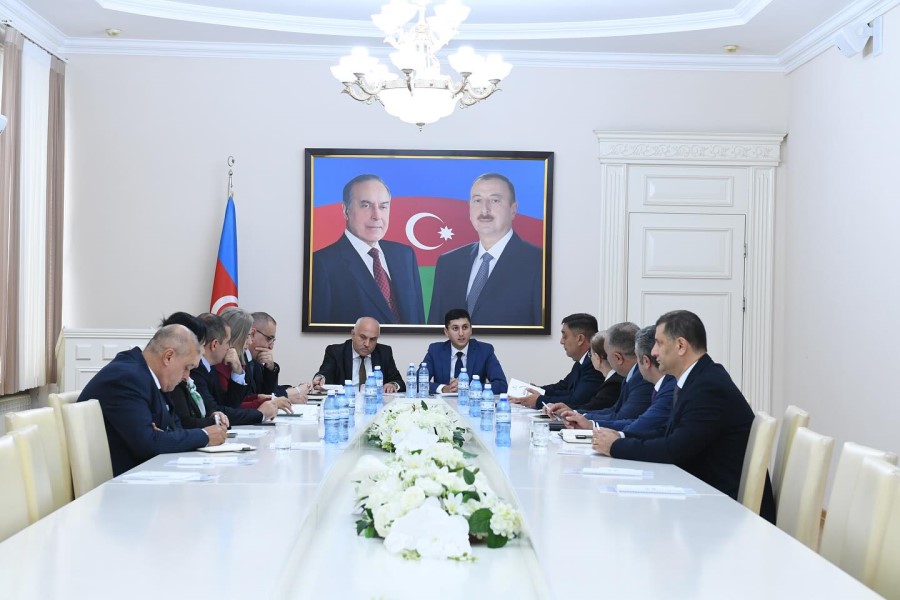 PA nümayəndəsi Dövlət Komitəsi yanında İctimai Şuranın üzvləri ilə görüşüb