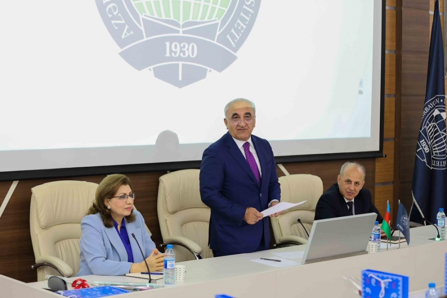 “Elmdə qadınların rolu” adlı konfrans keçirilib - FOTOLAR