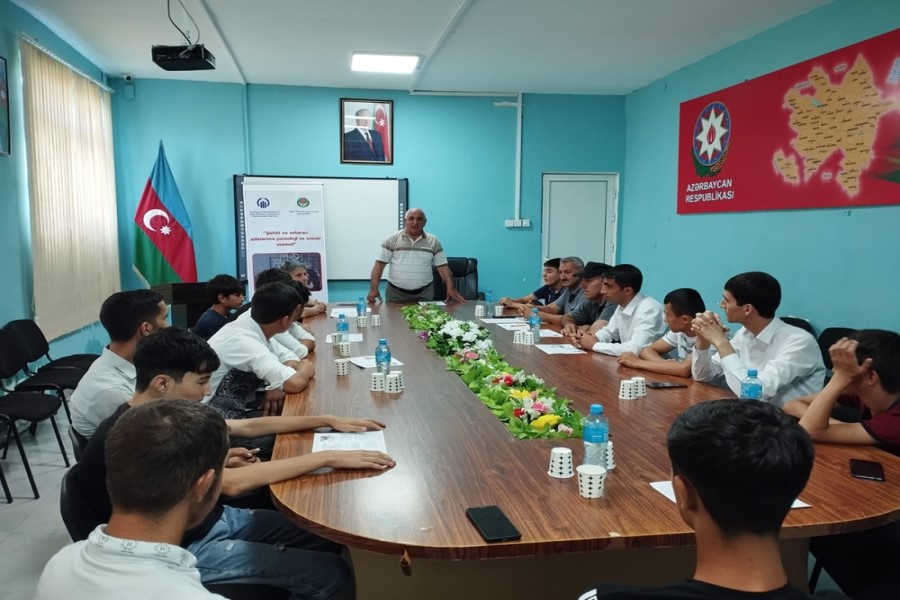 “Şəhid və veteran ailələrinə psixoloji və sosial xidmət” layihəsinin açılış seminarı keçirilib - FOTOLAR