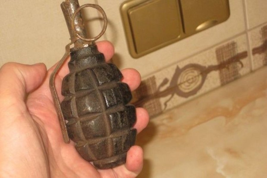 Sumqayıt sakinində “F-1” əl qumbarası aşkarlanıb