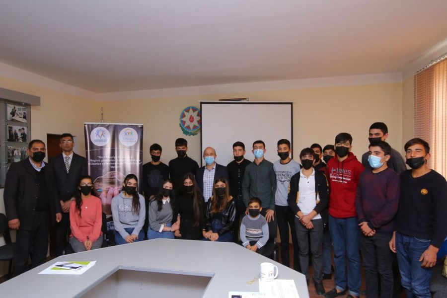 Biləsuvar şəhərində "Narkomaniya ilə barışma!" layihəsinin ilk təlimi keçirilib