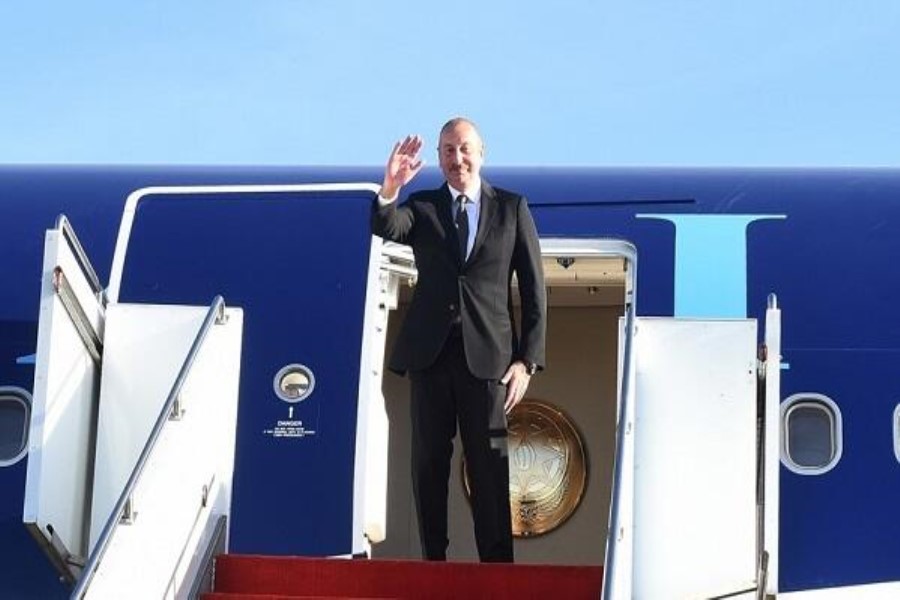 İlham Əliyev Tacikistana getdi