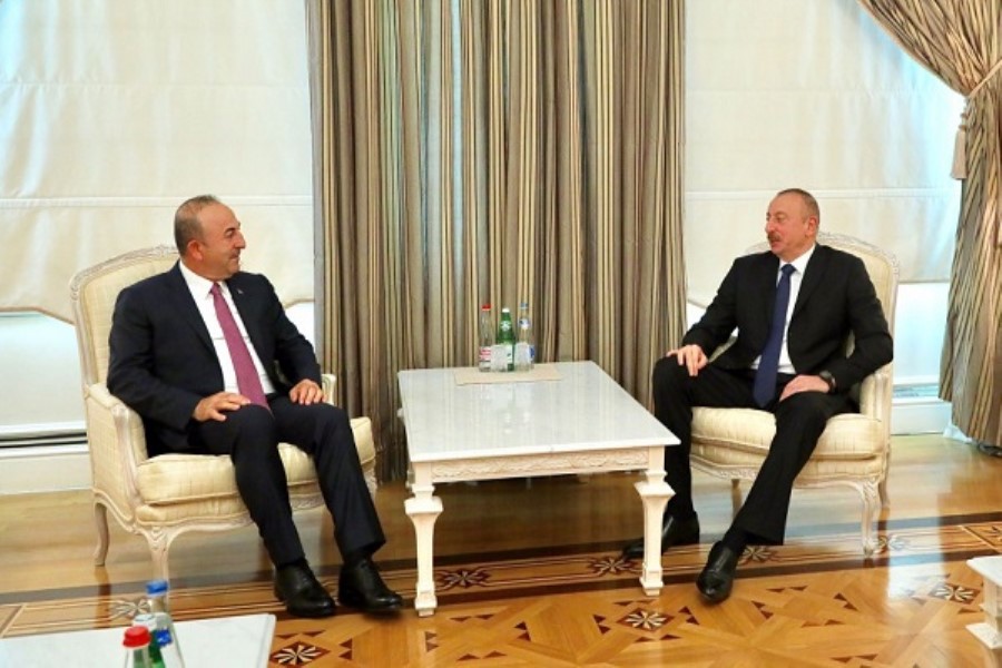 İlham Əliyev Mövlud Çavuşoğlunu qəbul etdi