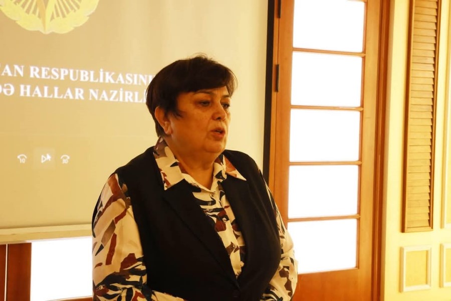 FHN “Grand Hotel Europe”də təlim keçirib