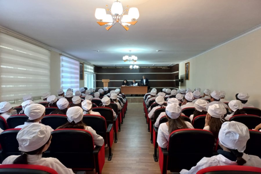 "Sağlam həyat, sağlam gələcək" layihənin növbəti tədbiri Sumqayıt Tibb Kollecində keçirlib - FOTO
