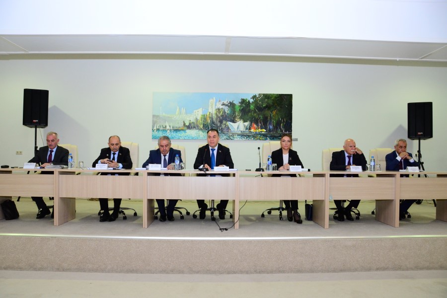 AMEA-da “Qərbi Azərbaycandan Deportasiya. İmirlidə məskunlaşma” kitabının təqdimatı keçirilir - FOTOLAR