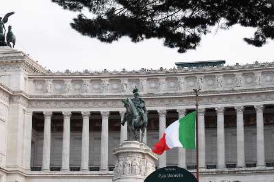 Bu ölkə zəngin əcnəbilərə vergini ikiqat artırır