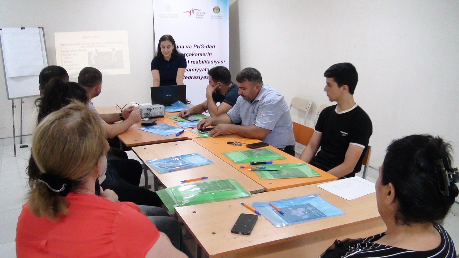 Ağdamda mina və PHS-dən zərərçəkmiş şəxslərlə növbəti psixososial dəstək təlimi keçirilib