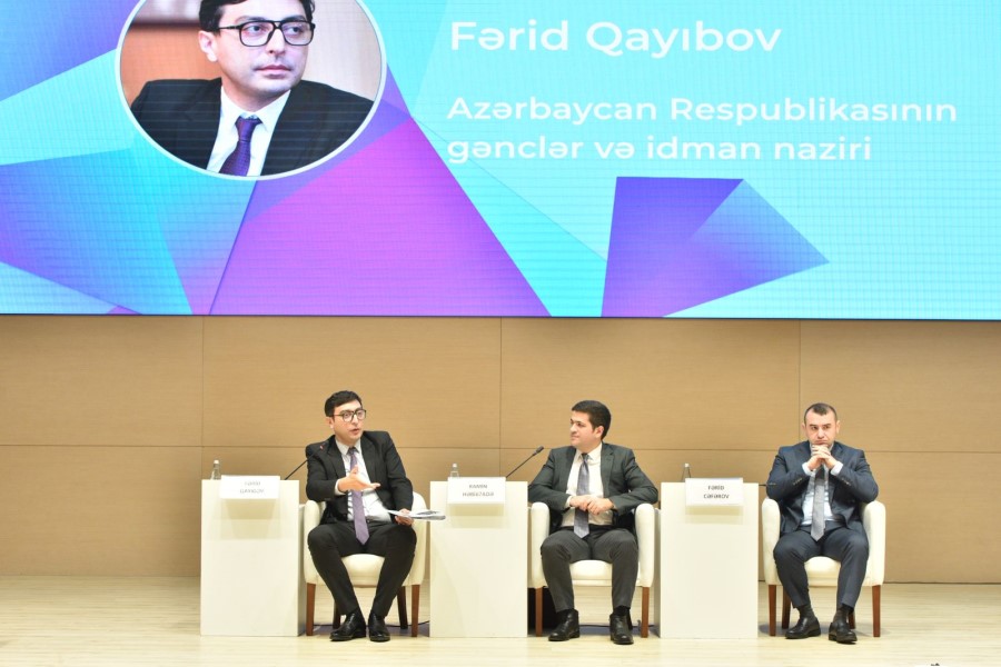 Gənclər təşkilatları tərəfindən Gənclər Gününün 26-cı ili qeyd edilir - FOTO