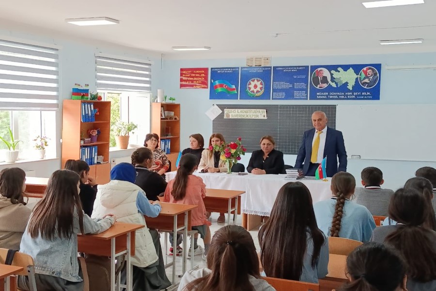 “Konstitusiya və suverenliyin zəfər yolu” mövzusunda mühazirə keçirilib - FOTOLAR