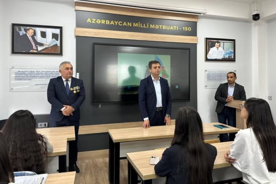 BDU-nun Jurnalistika fakültəsində Vətən müharibəsi iştirakçısı Pərviz Aslanovla görüş keçirilib - FOTOLAR