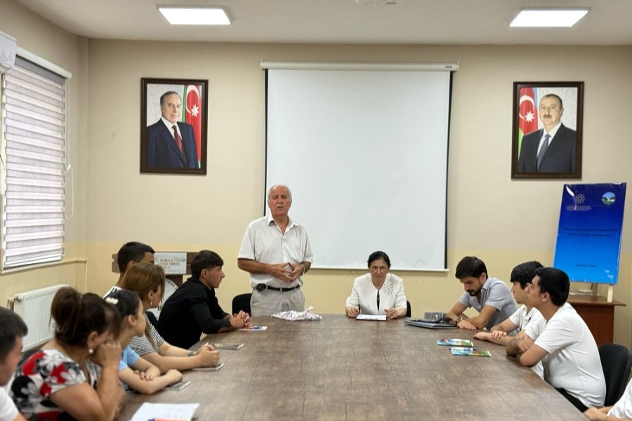 "Qəbələ gənclərinin yaradıçılıq imkanlarının artırılması" layihəsi üzrə növbəti təlim keçirilib - FOTOLAR