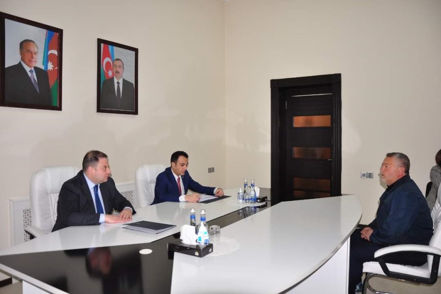 Nazirliyin Aparat rəhbərinin müavini Cavid Əbdul-Qədirov Beyləqan rayonunda vətəndaşları qəbul edib