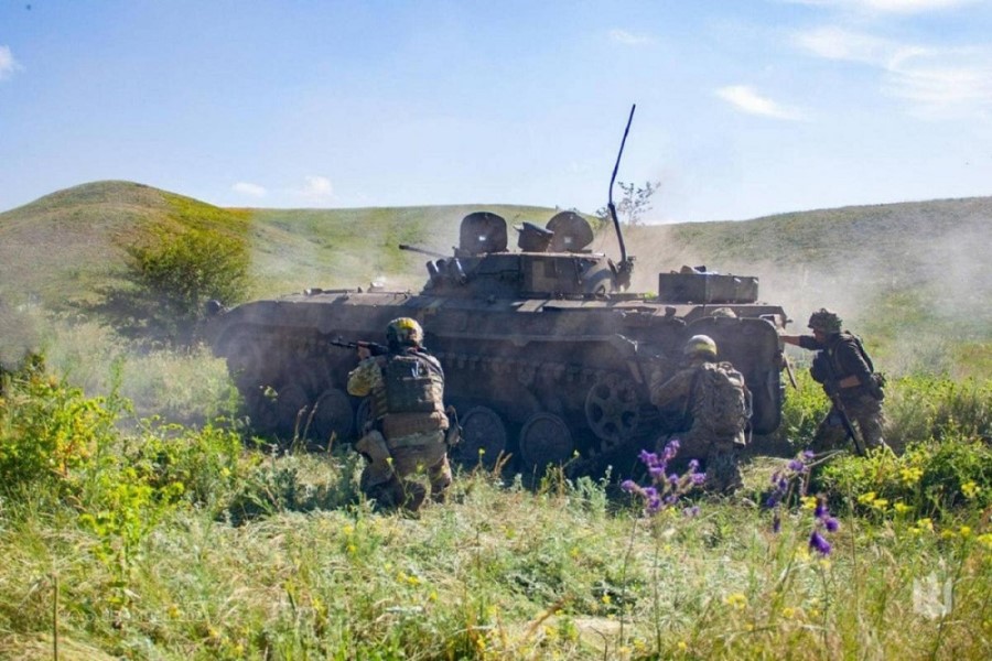 Ukrayna tanklarının sayı Rusiyanınkına çatdı