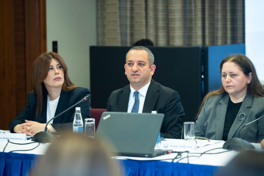 “Ailə daxili mübahisələrin mediasiya prosesləri vasitəsi ilə həllində psixoloqların rolu” mövzusunda konfrans keçirilib - FOTOLAR
