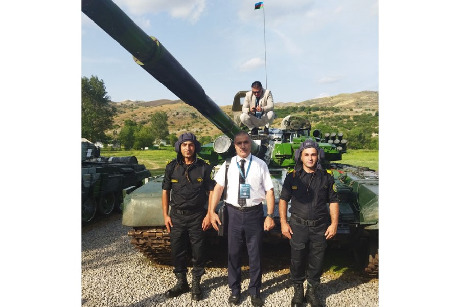 Güclü ordu müstəqilliyin təminatıdır