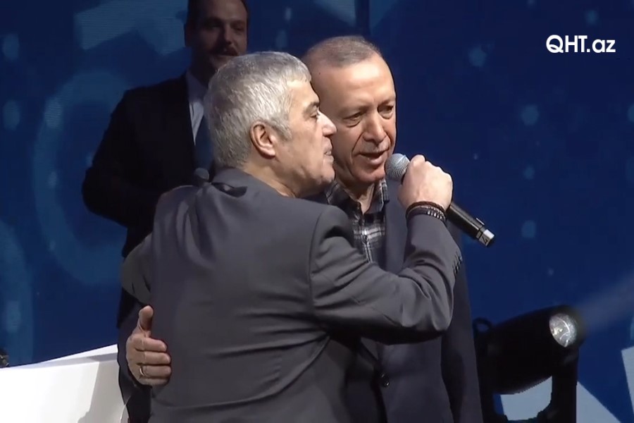 Prezident Ərdoğan Cengiz Kurtoğlu ilə mahnı ifa etdi - VİDEO