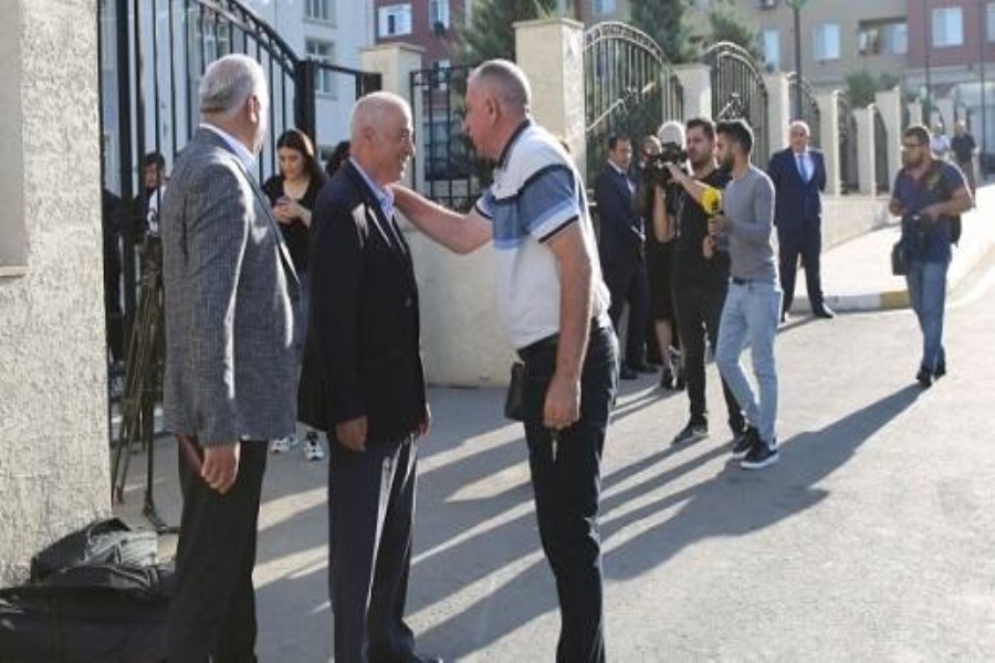 Laçının daha 93 sakini doğma yurda yola salındı