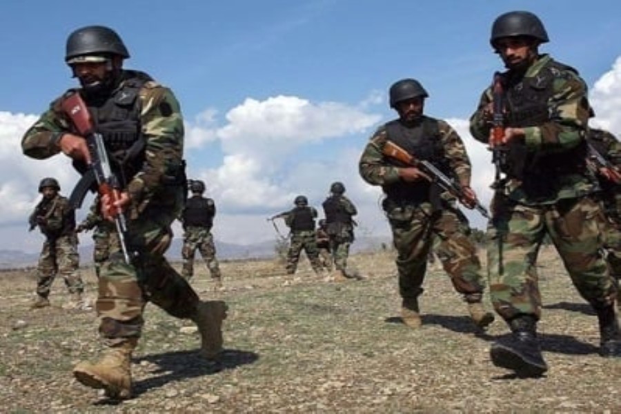 Pakistan qoşunları Hindistanın idarə etdiyi Kəşmiri işğal edir