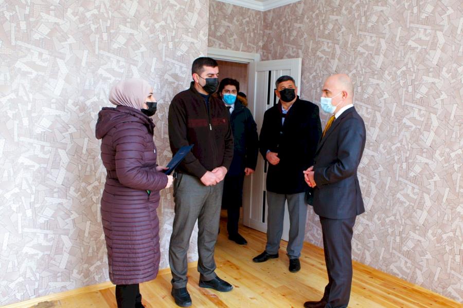 Şəhid ailələri və müharibə əlillərinə daha 30 mənzil təqdim edildi