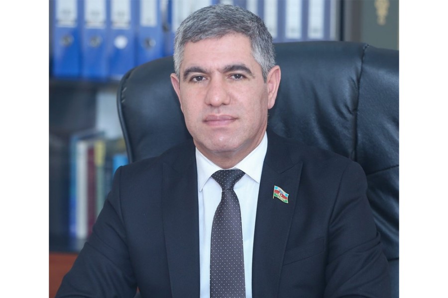 "Dollara tələbin artması mövsümi iqtisadi səbəblər ilə yanaşı psixoloji faktorlarla da bağlıdır" - Vüqar Bayramov