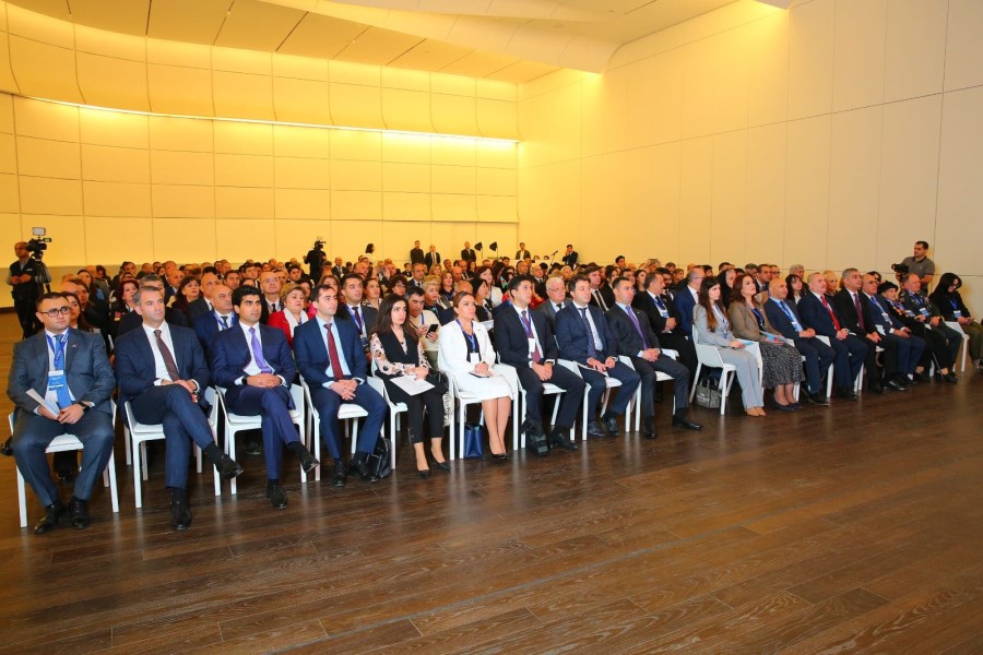 “Azərbaycanın yeni inkişaf mərhələsində qeyri-hökumət təşkilatları” forumu - VİDEOÇARX