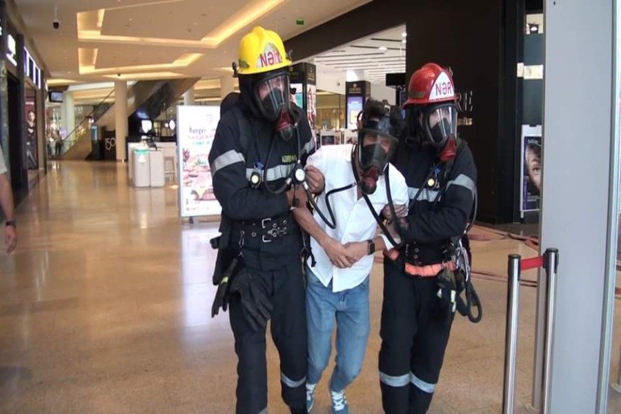 FHN “Gənclik Mall”da təlim keçirib