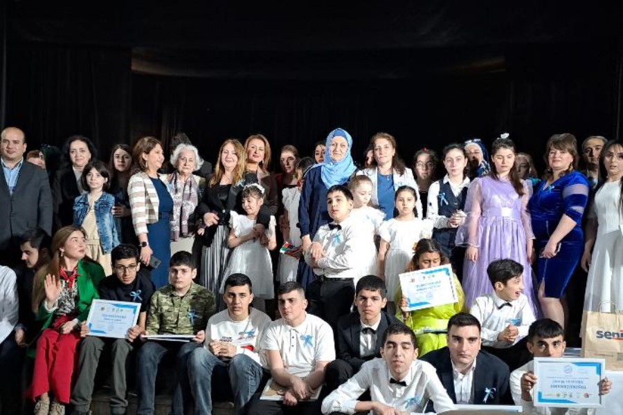 “2 aprel – Ümumdünya Autizm Günü”nə həsr olunmuş 'Rəngli Dünyalar:- Autizm və Sevgi' adlı tədbir təşkil olunub